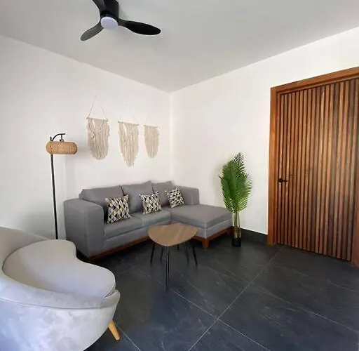 ¡new 4br With Priv Jacuzzi! Villa